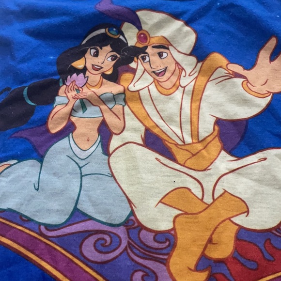 Jasmine and Aladdin tank - Picture 2 of 4